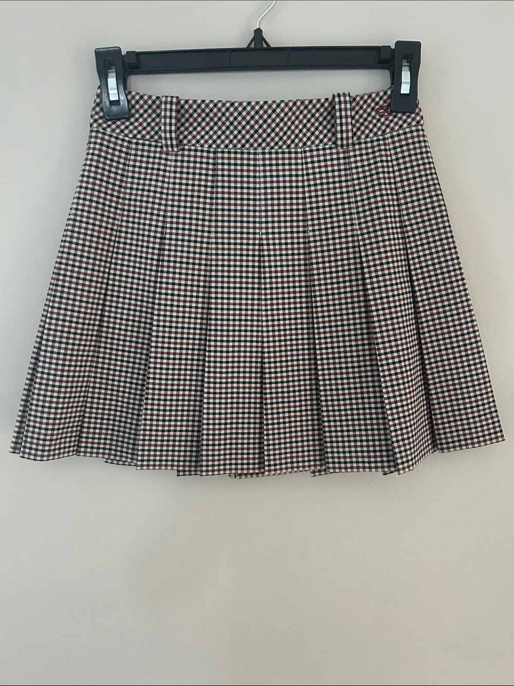 NWOT Aritzia plaid mini skirt